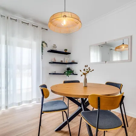 Prime Apartment *
